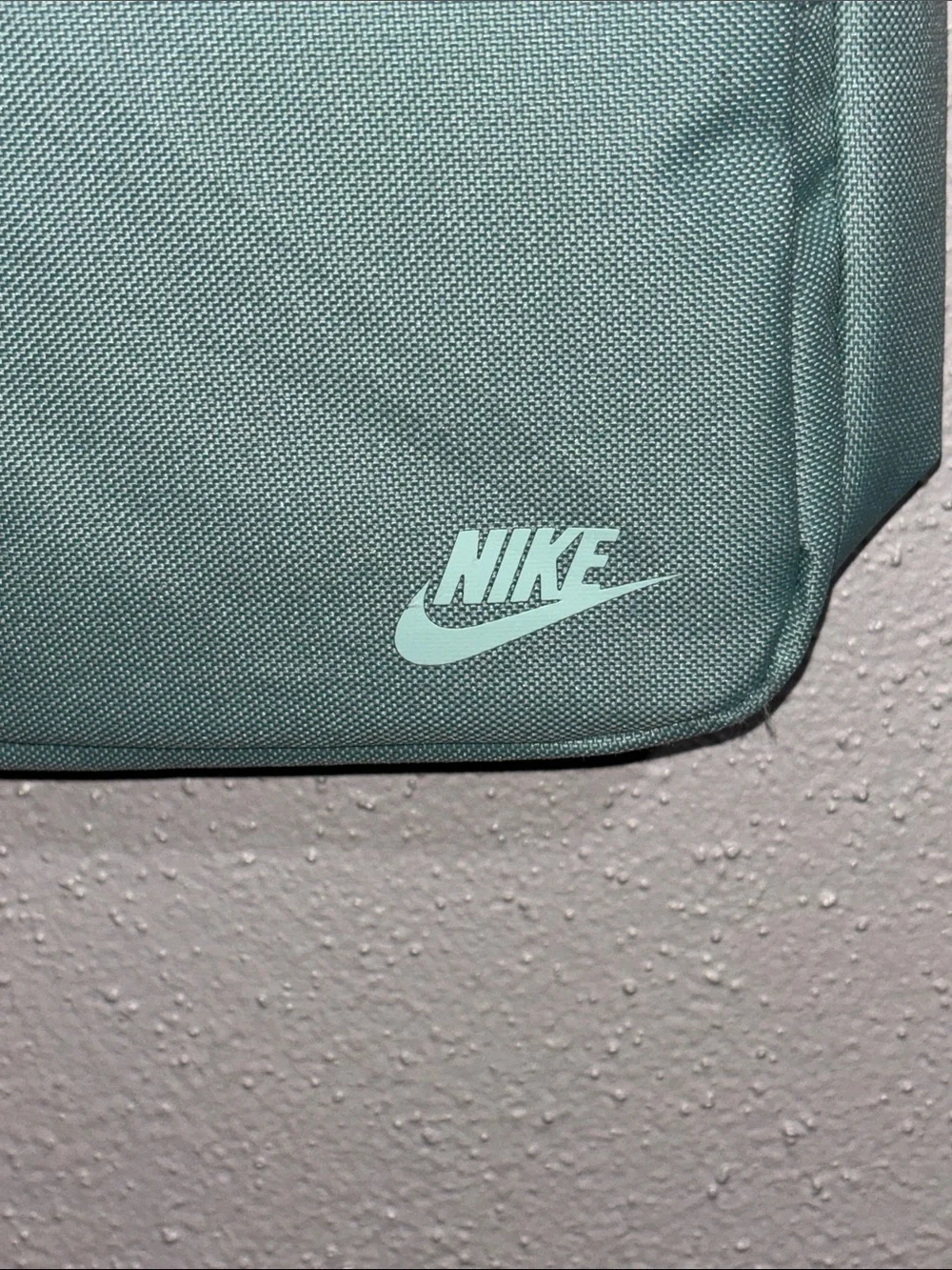 Nike Heritage Crossbody Bag (4L)
